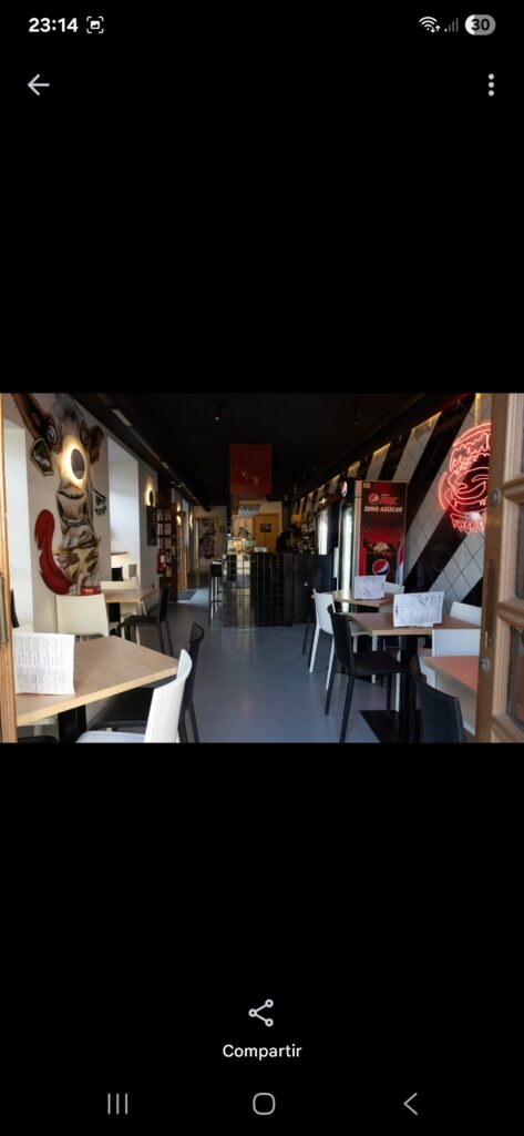 Screenshot_20251006_231426_Photos