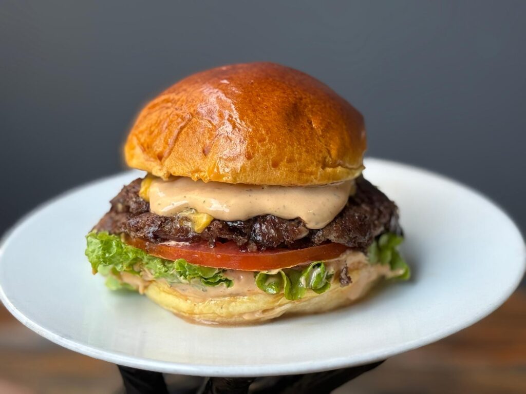 WhatsApp Image 2025-10-07 at 14.32.26 (3)