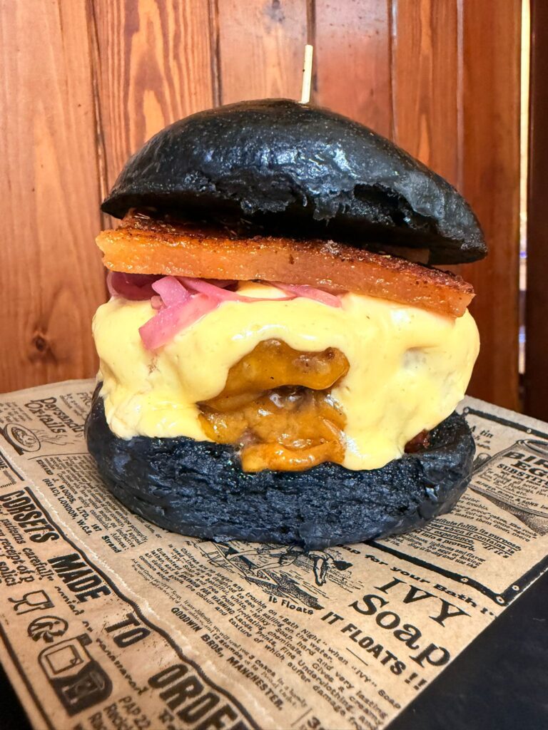 WhatsApp Image 2025-10-24 at 14.50.25 (1)