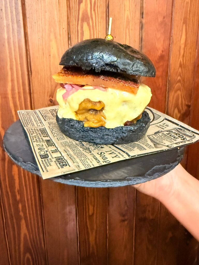 WhatsApp Image 2025-10-24 at 14.50.25 (2)